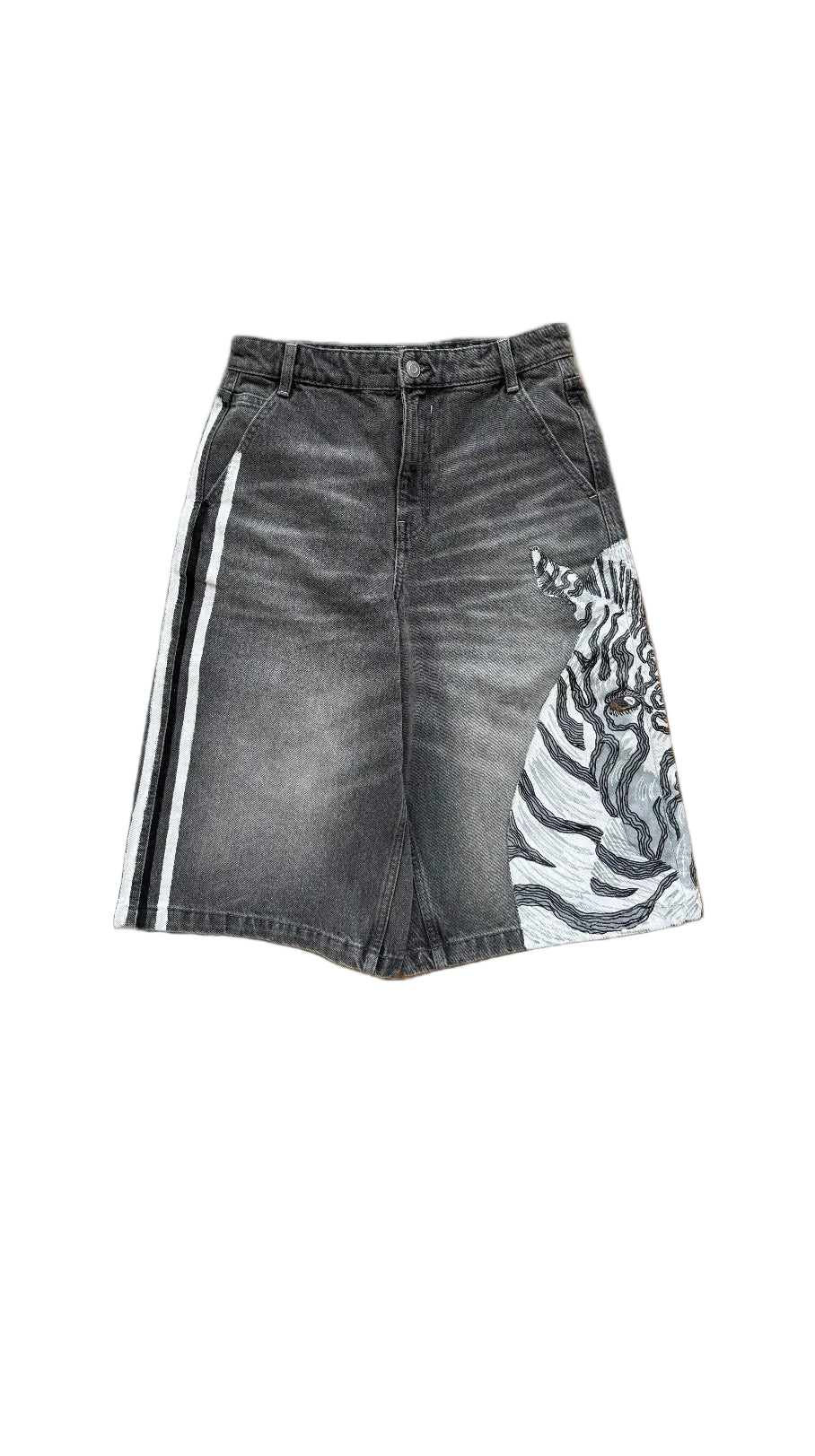 “Stripes” jorts